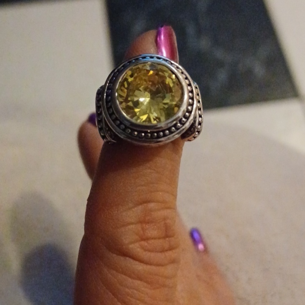 Premier Designs Green Stone Statement Ring, sz 6